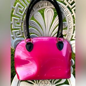 Beijo patent leather purple.